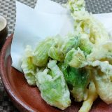 てまかけるの精進料理～独活と蕗の薹の天ぷら～